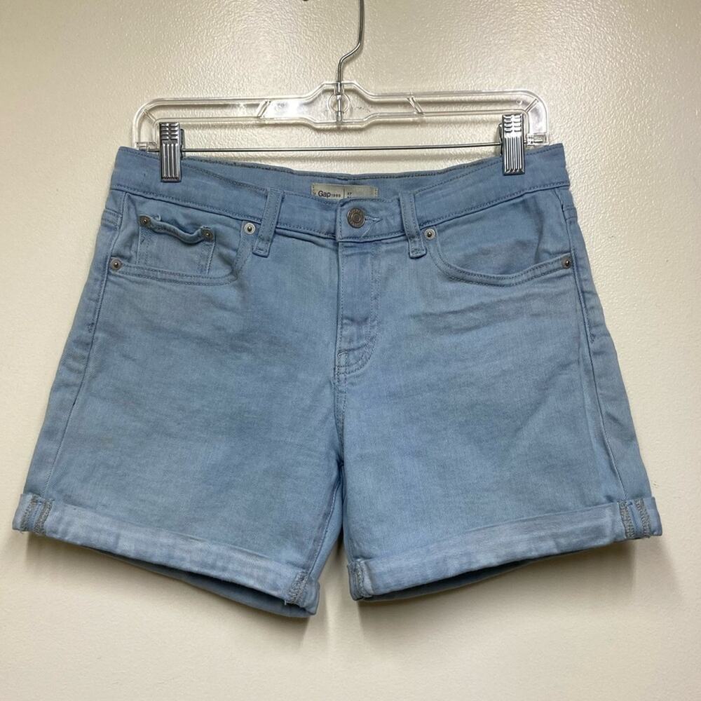 Gap Light Wash Cuffed 5” Denim Shorts Ladies Size 27